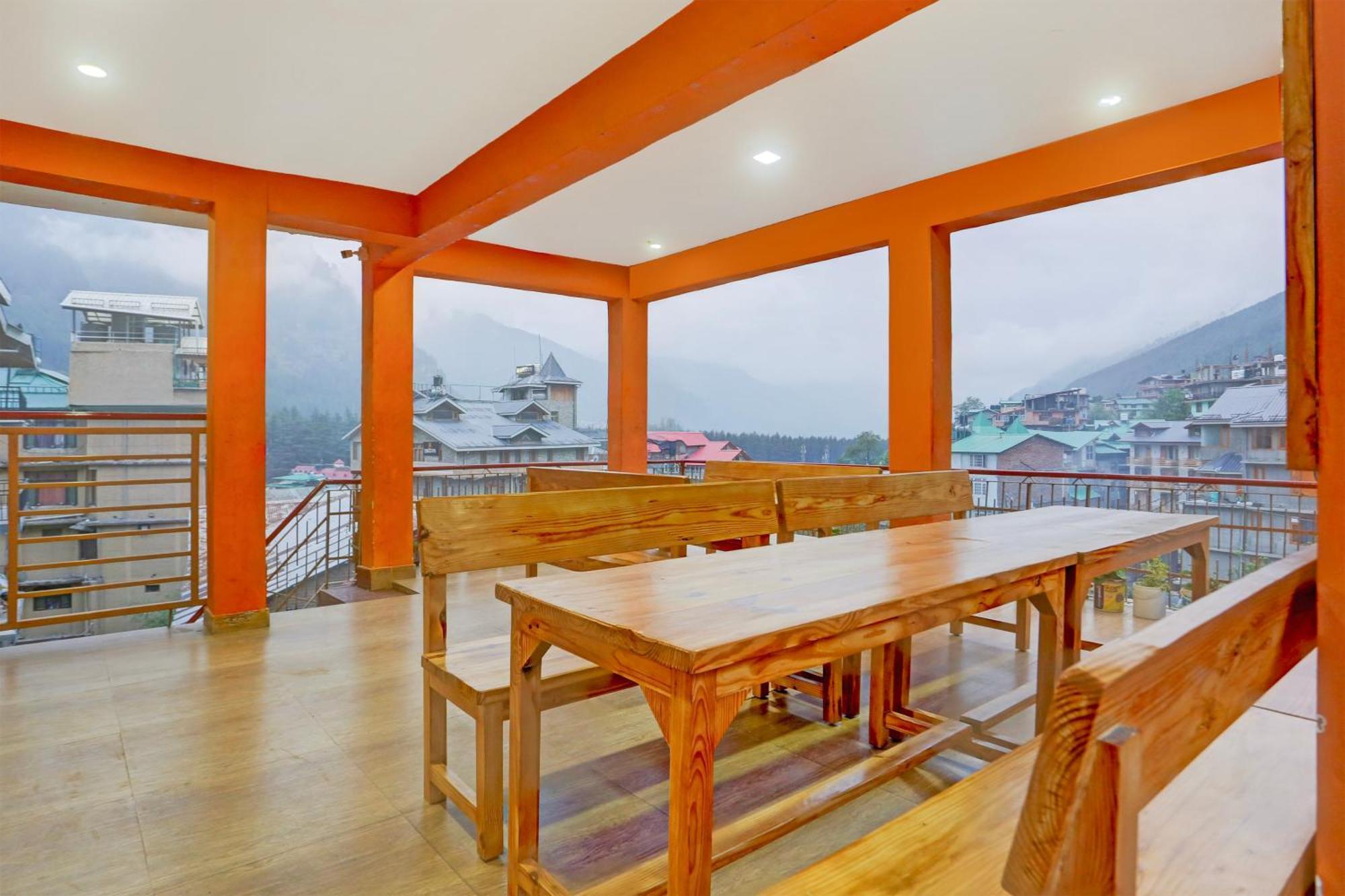 Super O Mall Road Near Gurudwara Formerly View * Manali (Himachal Pradesh)