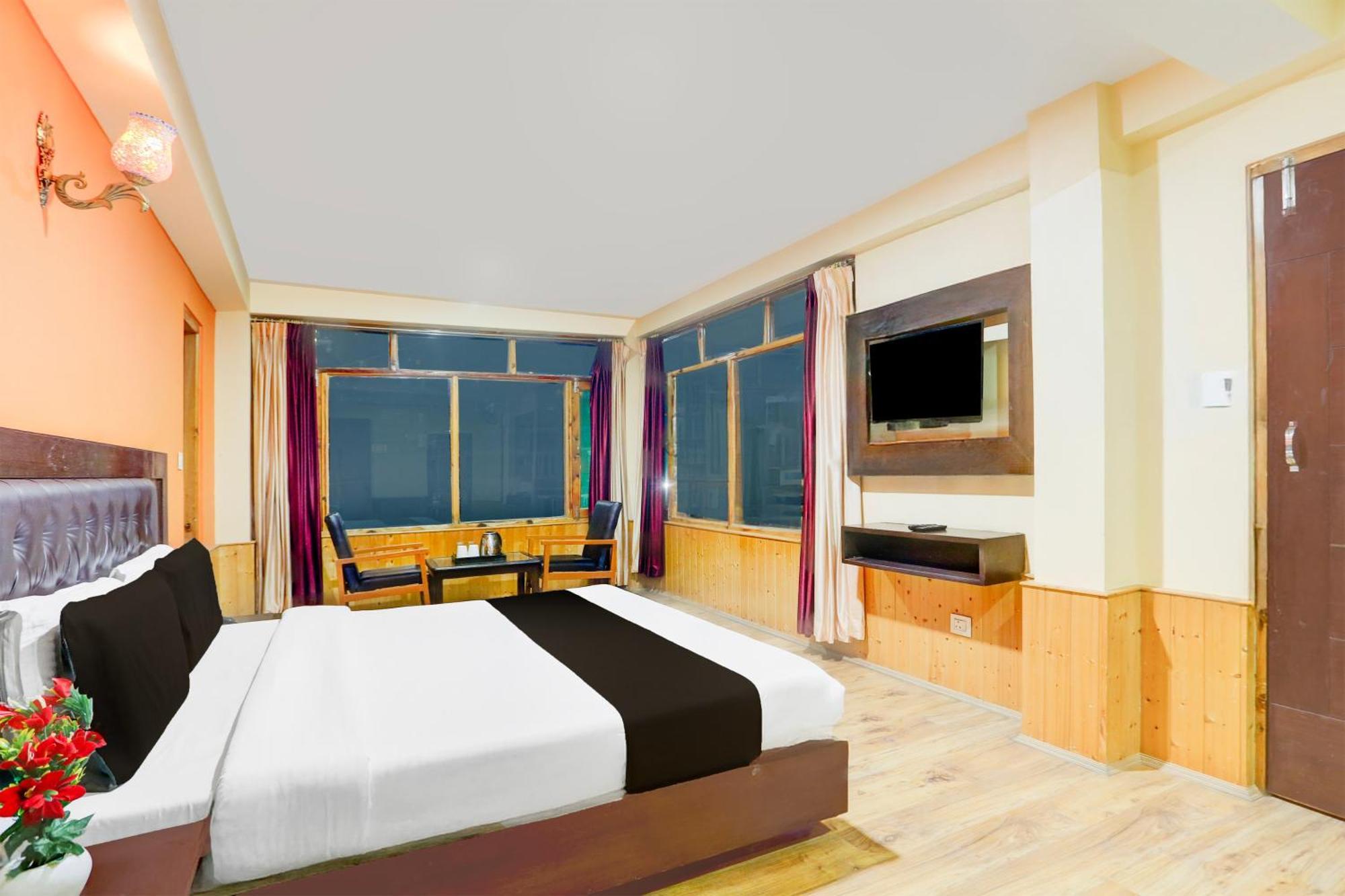 Hotel Super O Mall Road Near Gurudwara Formerly View Manali (Himachal Pradesh)